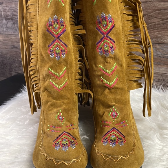 Ladies Moccasin Knee High Suede Wide Calf Leg Boots, Tan, - Picture 7 of 13